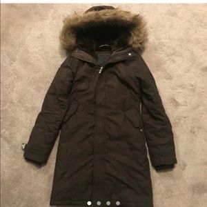 Chocolate brown Artizia goose down parka